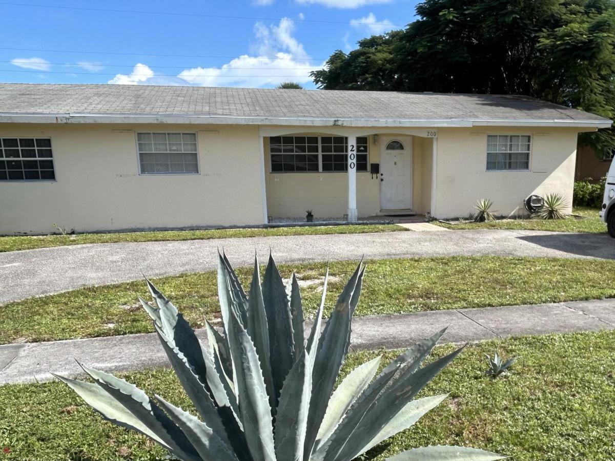 MLS #RX-11135900 image #0