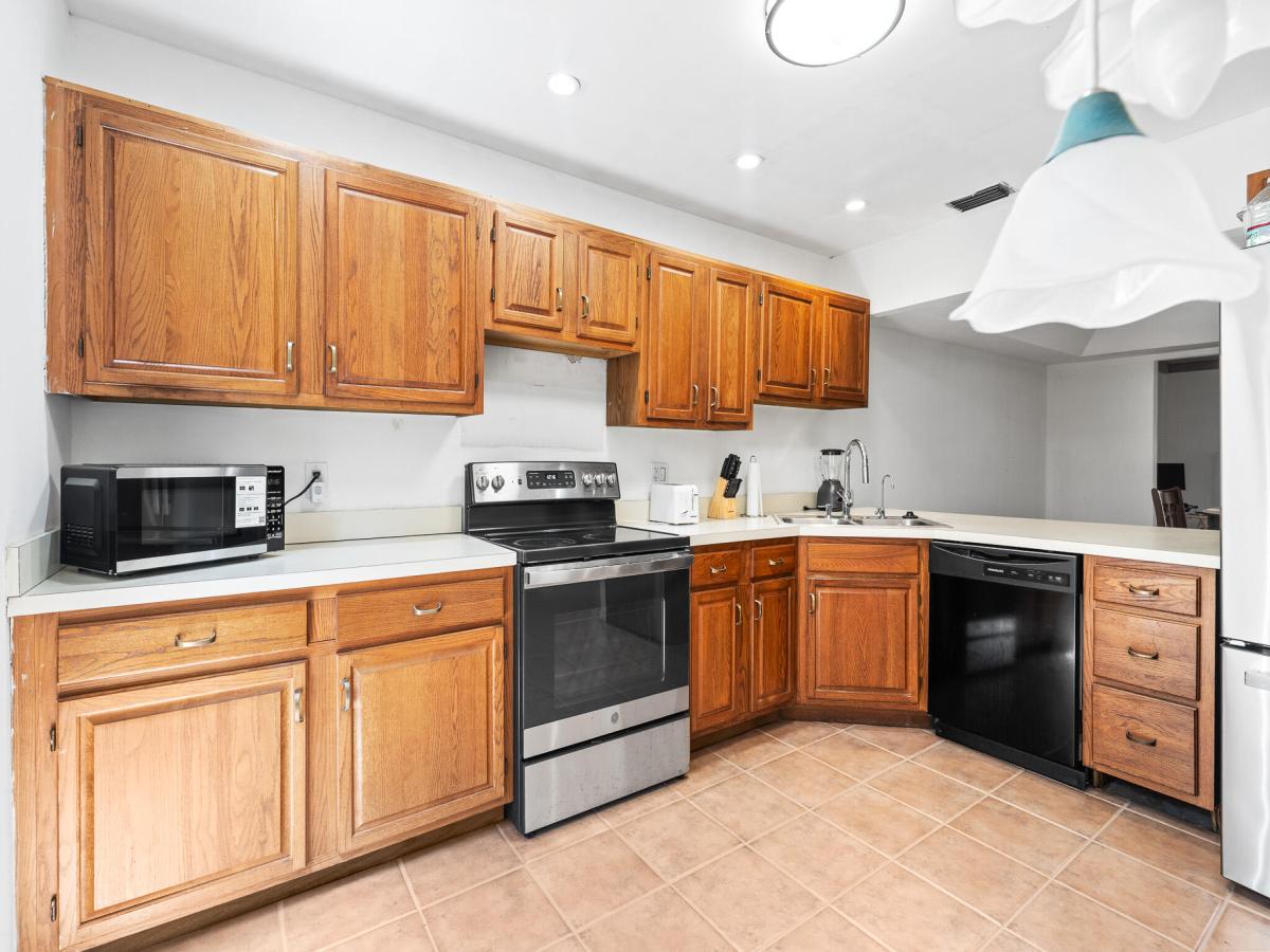 MLS #RX-11135937 image #0