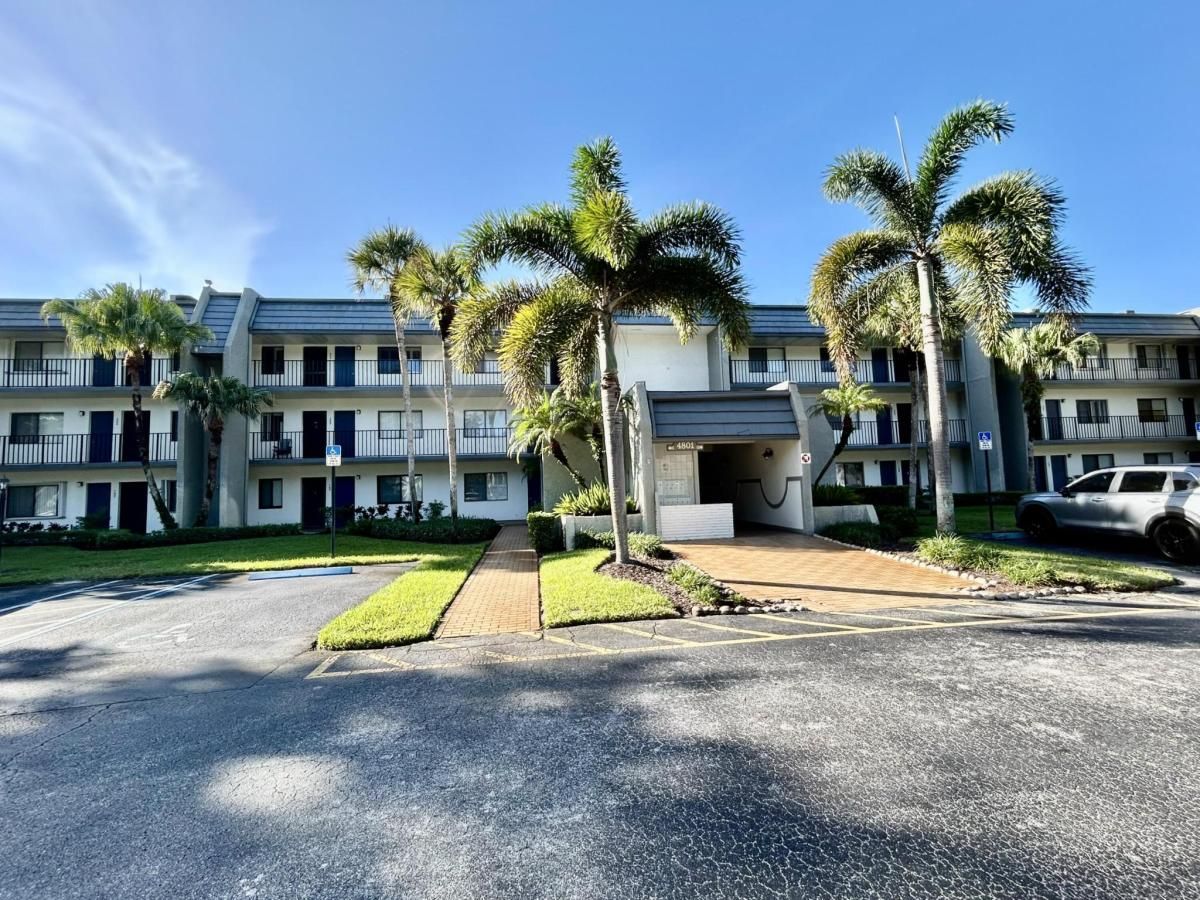 MLS #RX-11135983 image #0