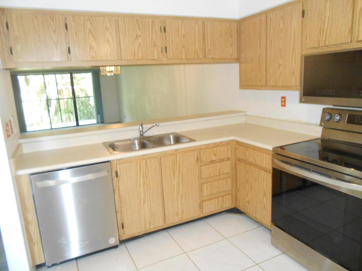 MLS #RX-11081601 image #0