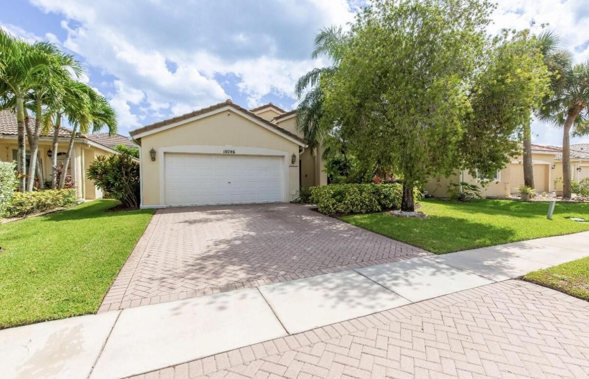 MLS #RX-11136265 image #0