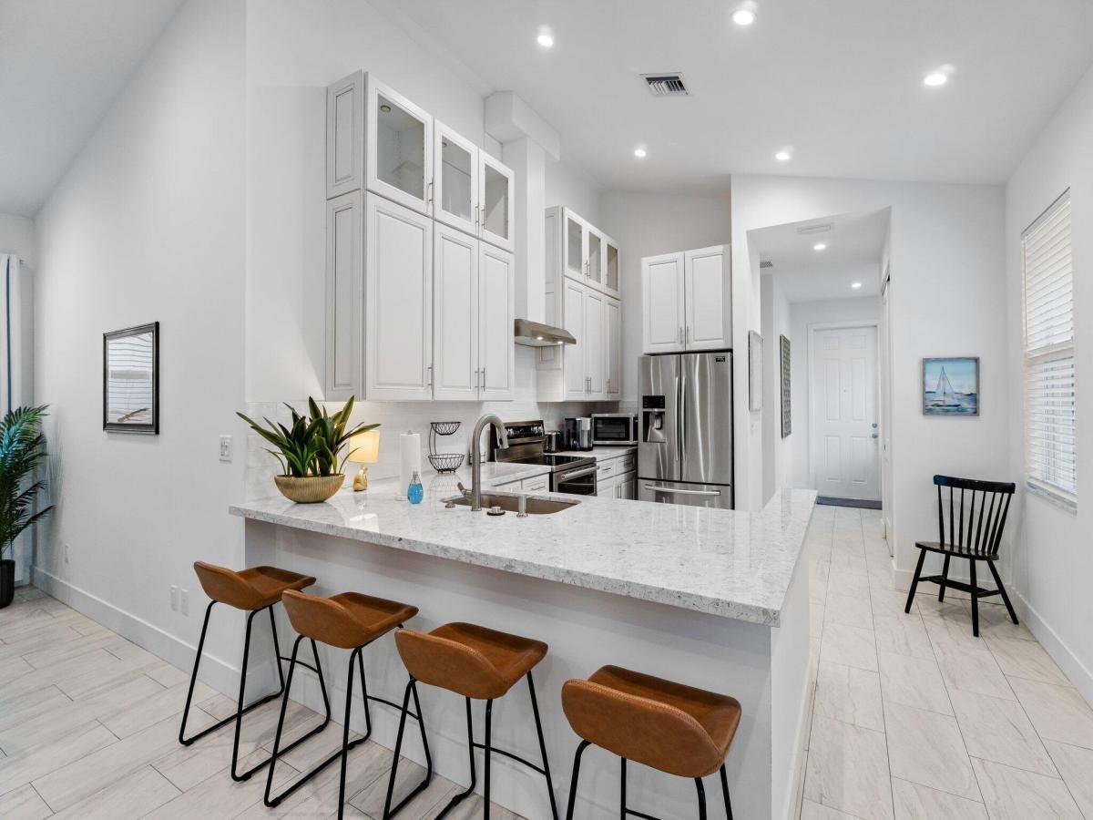 MLS #RX-11136534 image #0