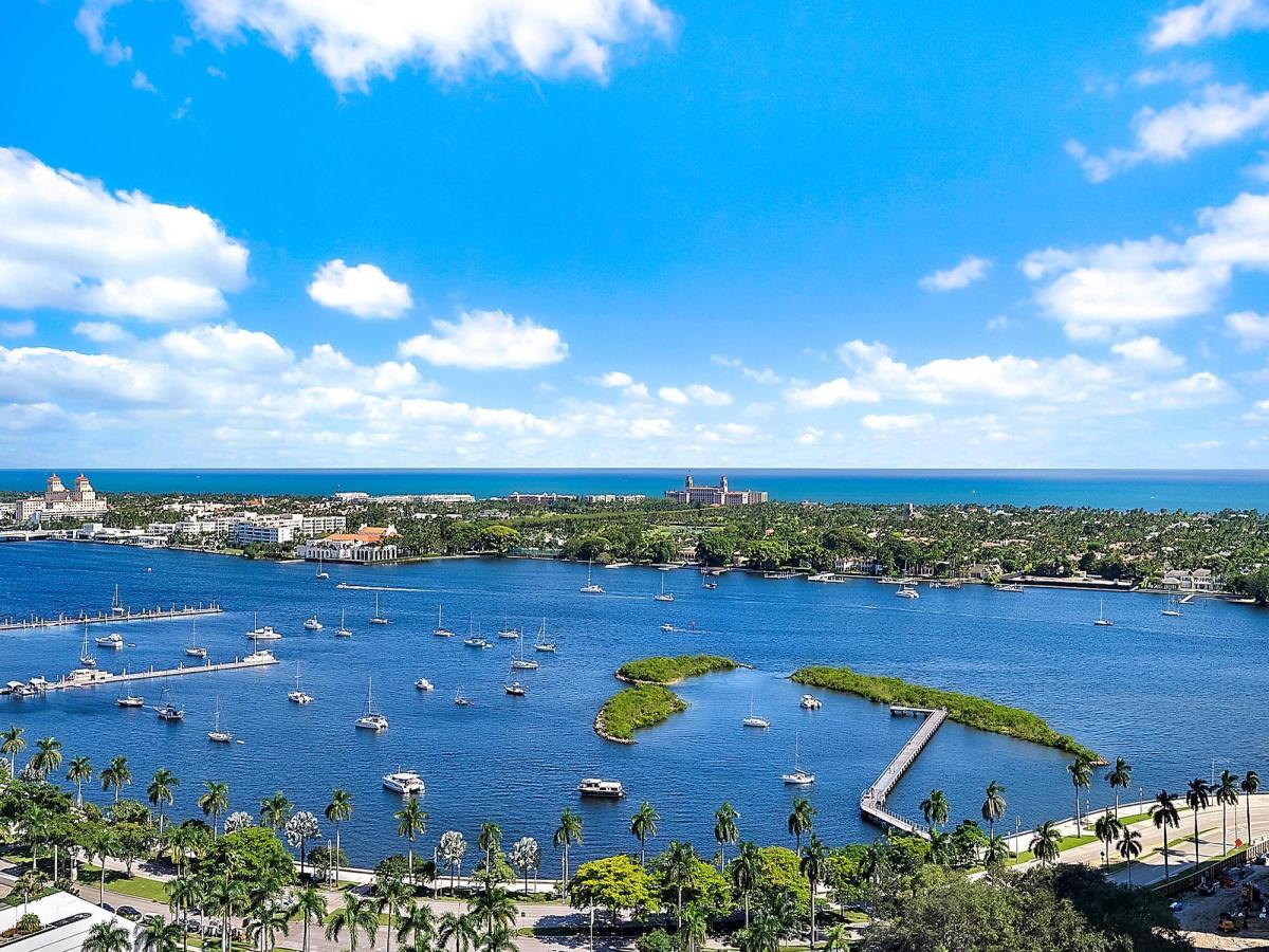 MLS #RX-10986628 image #0