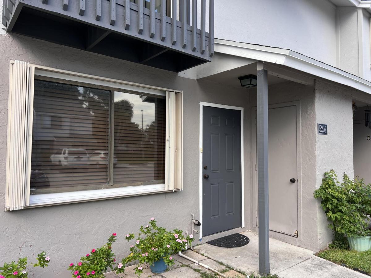 MLS #RX-11136816 image #0