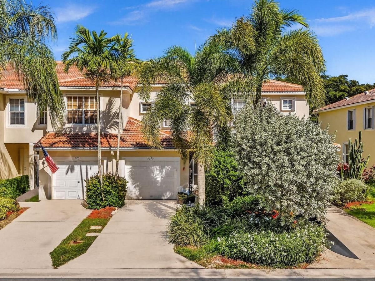 MLS #RX-11136825 image #0