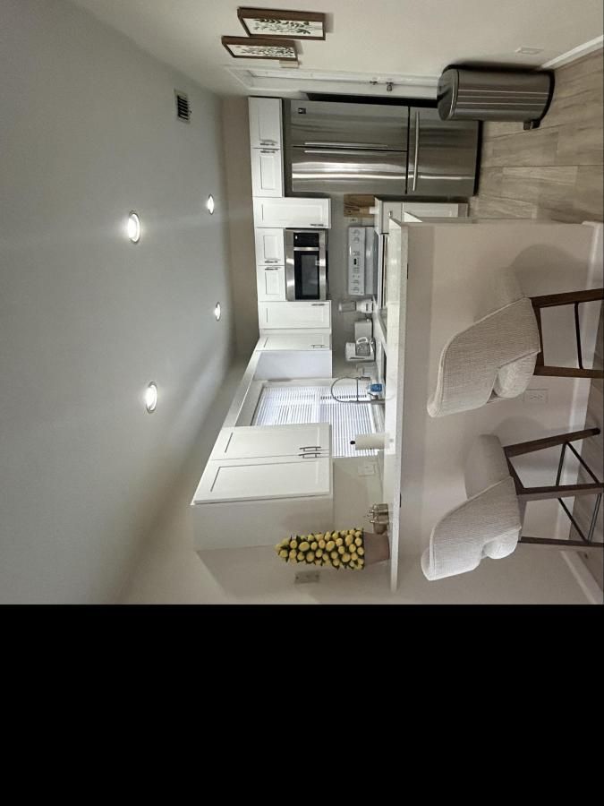 MLS #RX-11136942 image #0