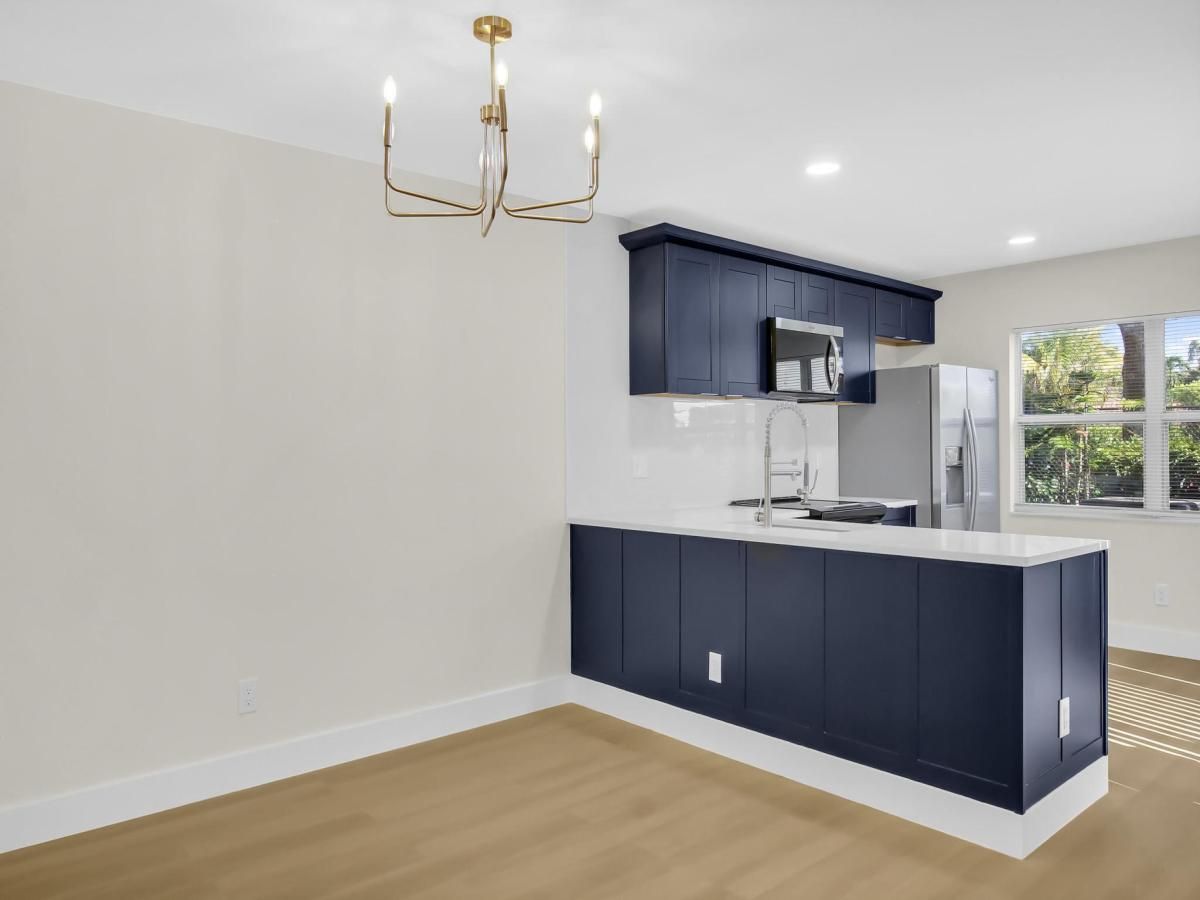 MLS #RX-11137013 image #0