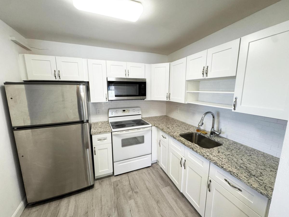 MLS #RX-11137060 image #0