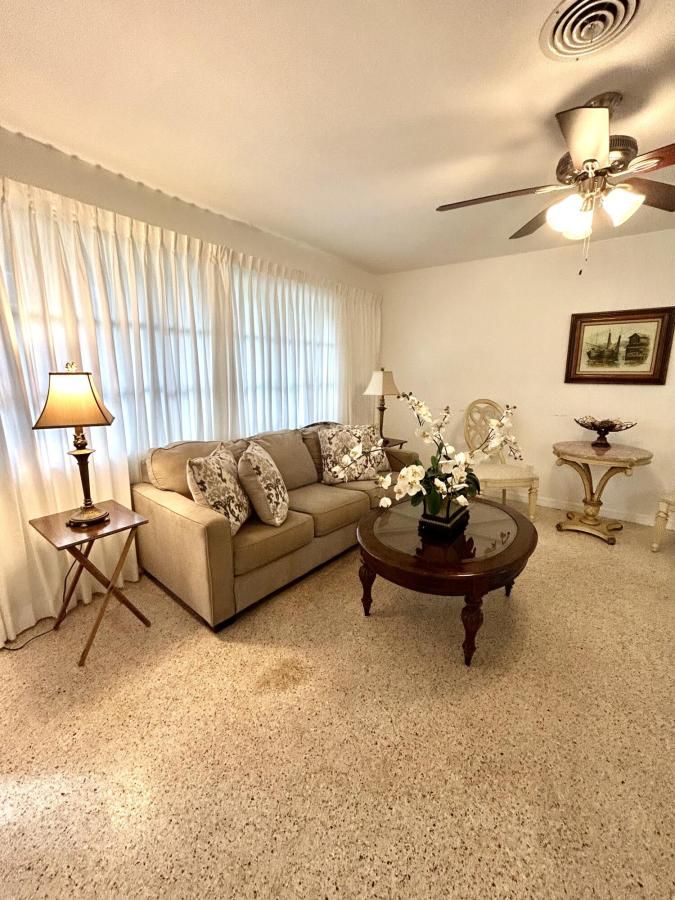 MLS #RX-11137180 image #0