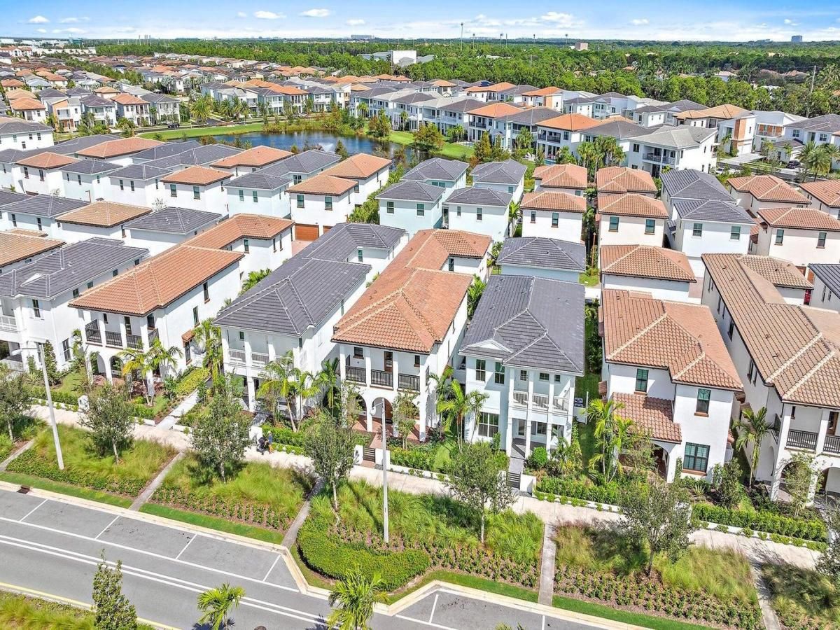 MLS #RX-11137181 image #0