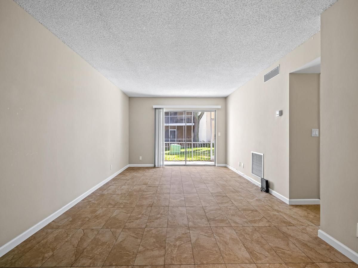 MLS #RX-11137254 image #0