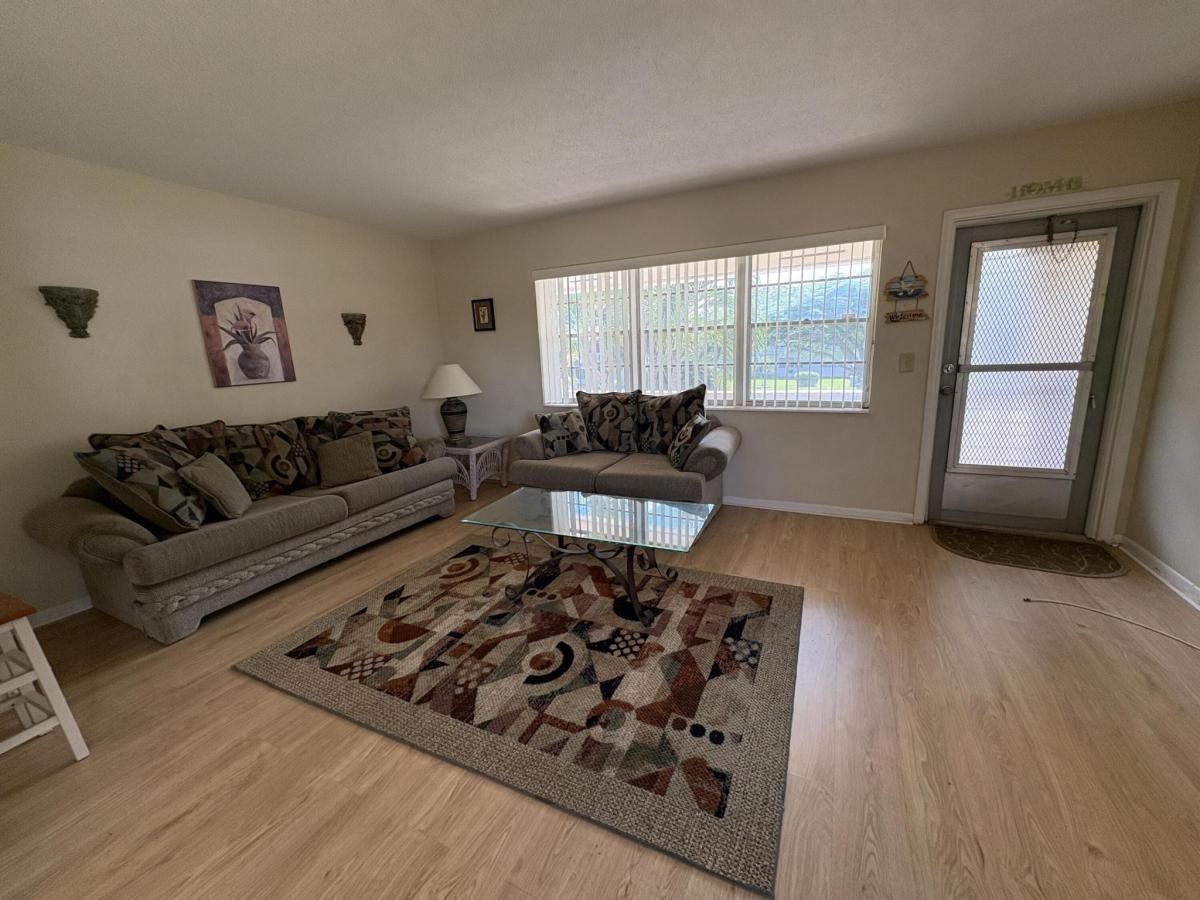 MLS #RX-11137387 image #0