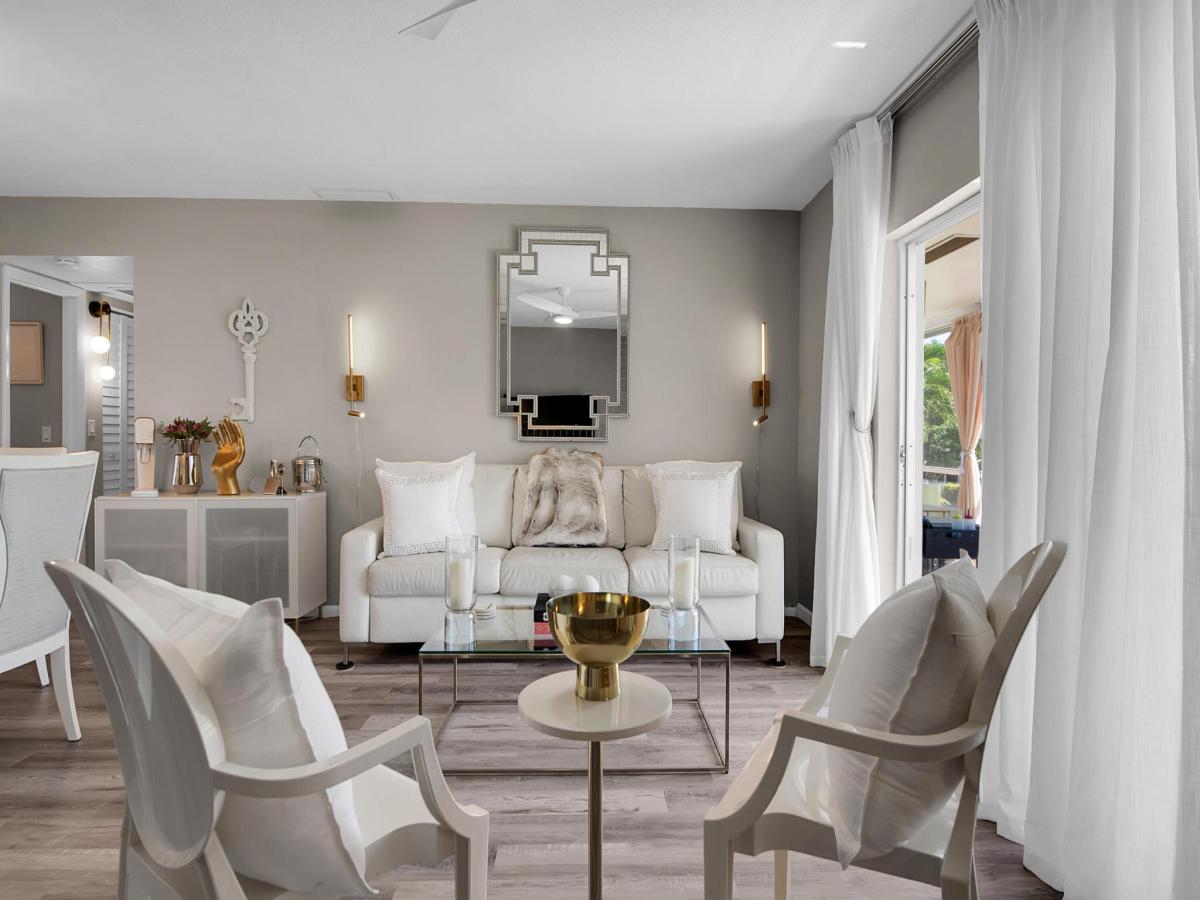 MLS #RX-11137396 image #0