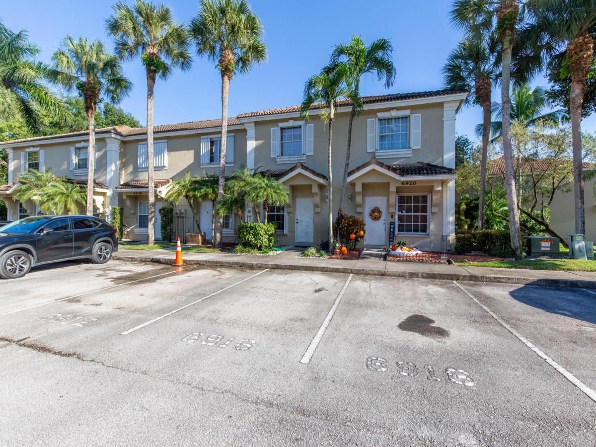 MLS #RX-11137580 image #0