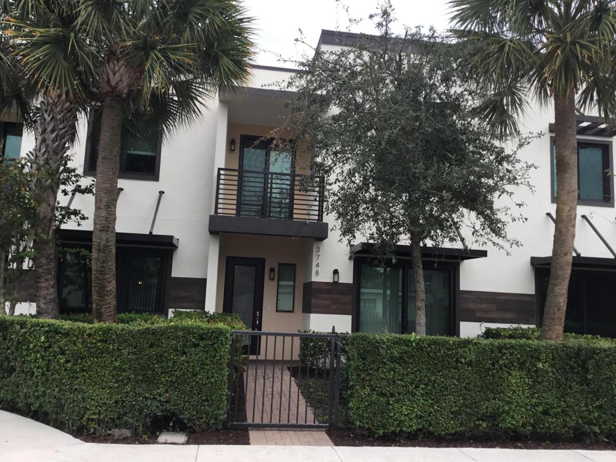 MLS #RX-11137614 image #0