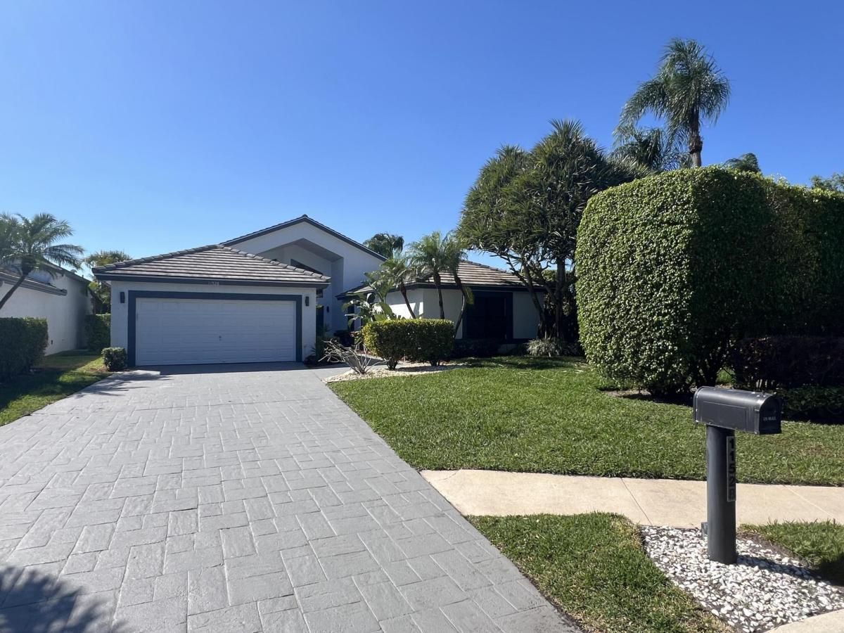 MLS #RX-11137694 image #0