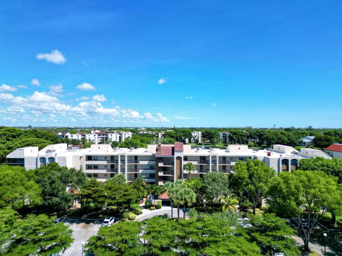 MLS #RX-11111083 image #0