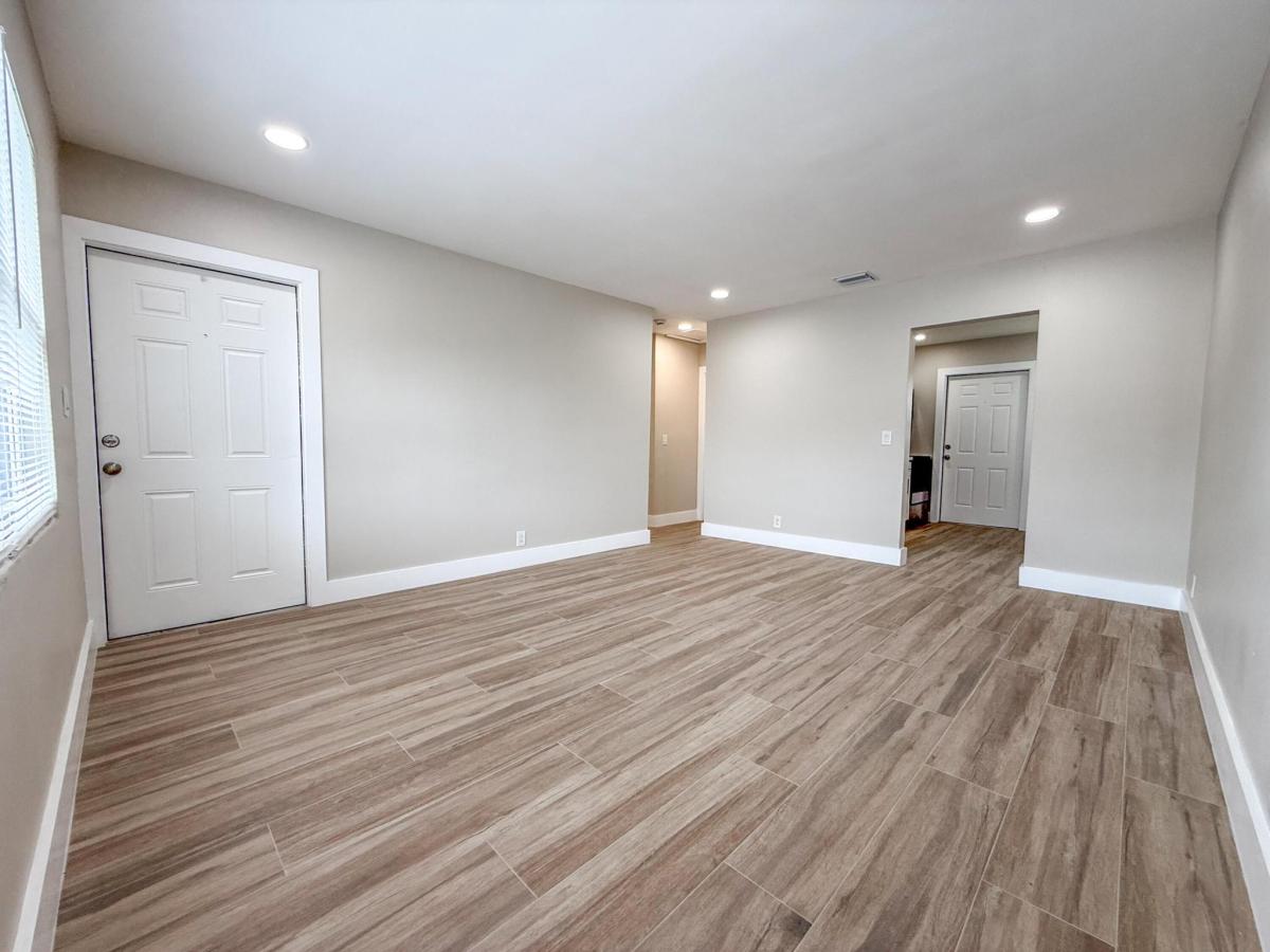 MLS #RX-11137966 image #0