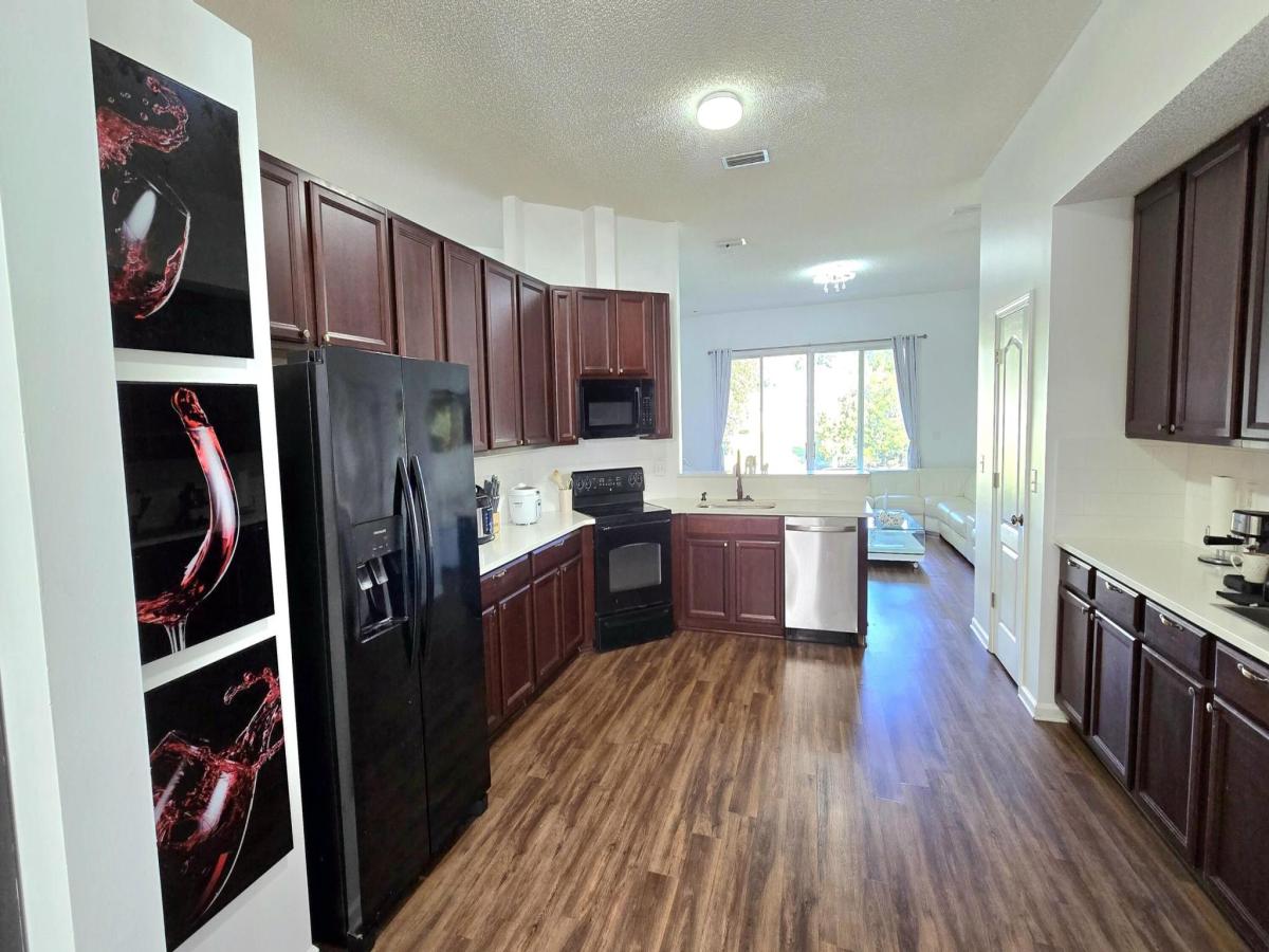 MLS #RX-11138193 image #0