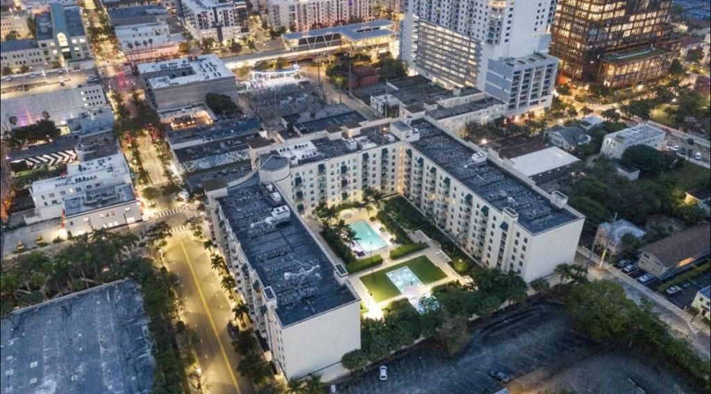 MLS #RX-11138218 image #0