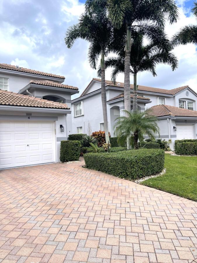 MLS #RX-11138421 image #0