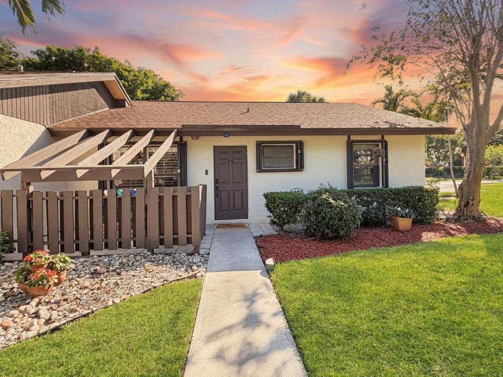 MLS #RX-11138489 image #0