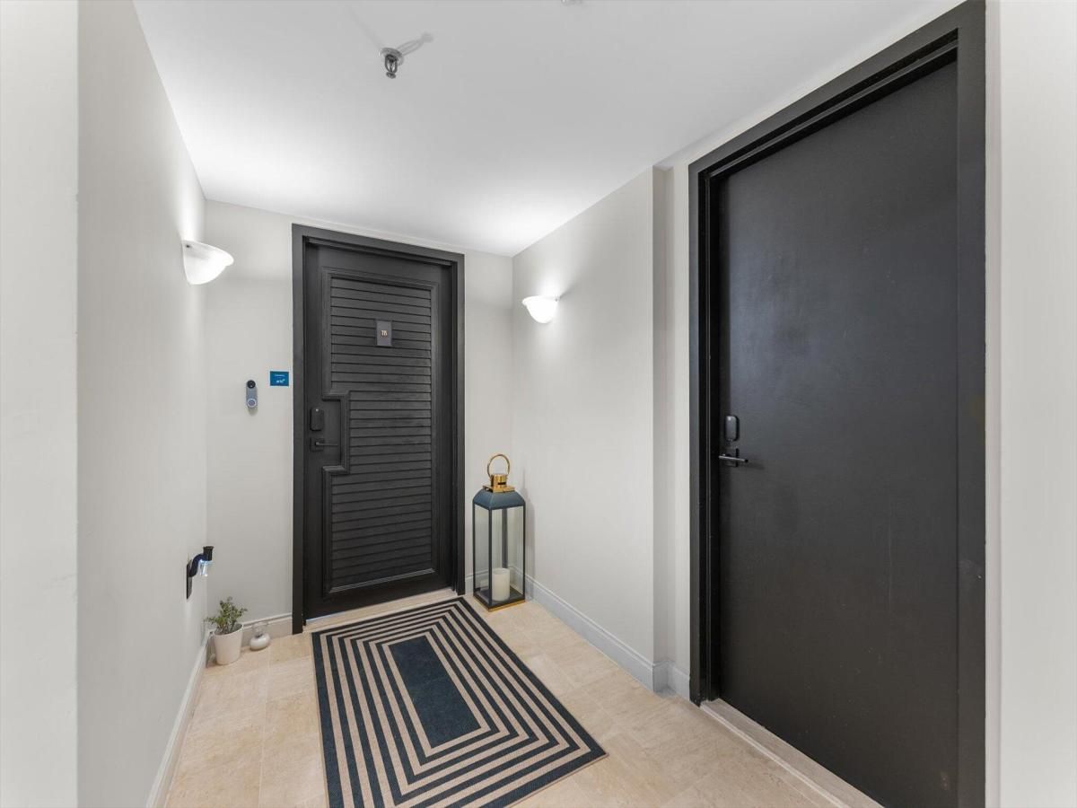 MLS #RX-11138641 image #0