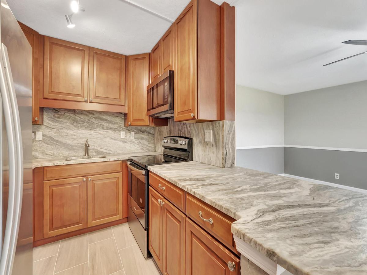 MLS #RX-11139280 image #0