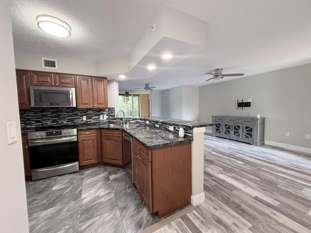 MLS #RX-11139465 image #0