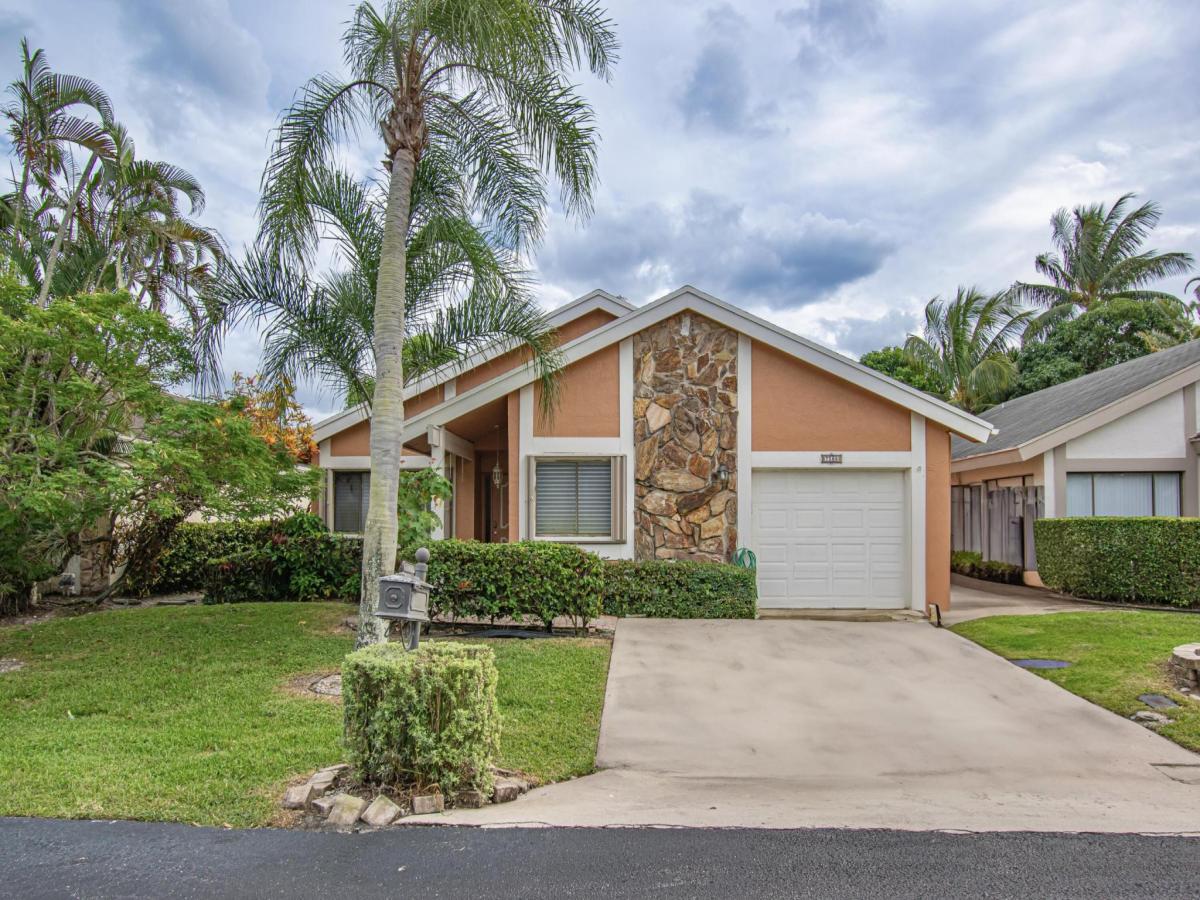 MLS #RX-11139522 image #0