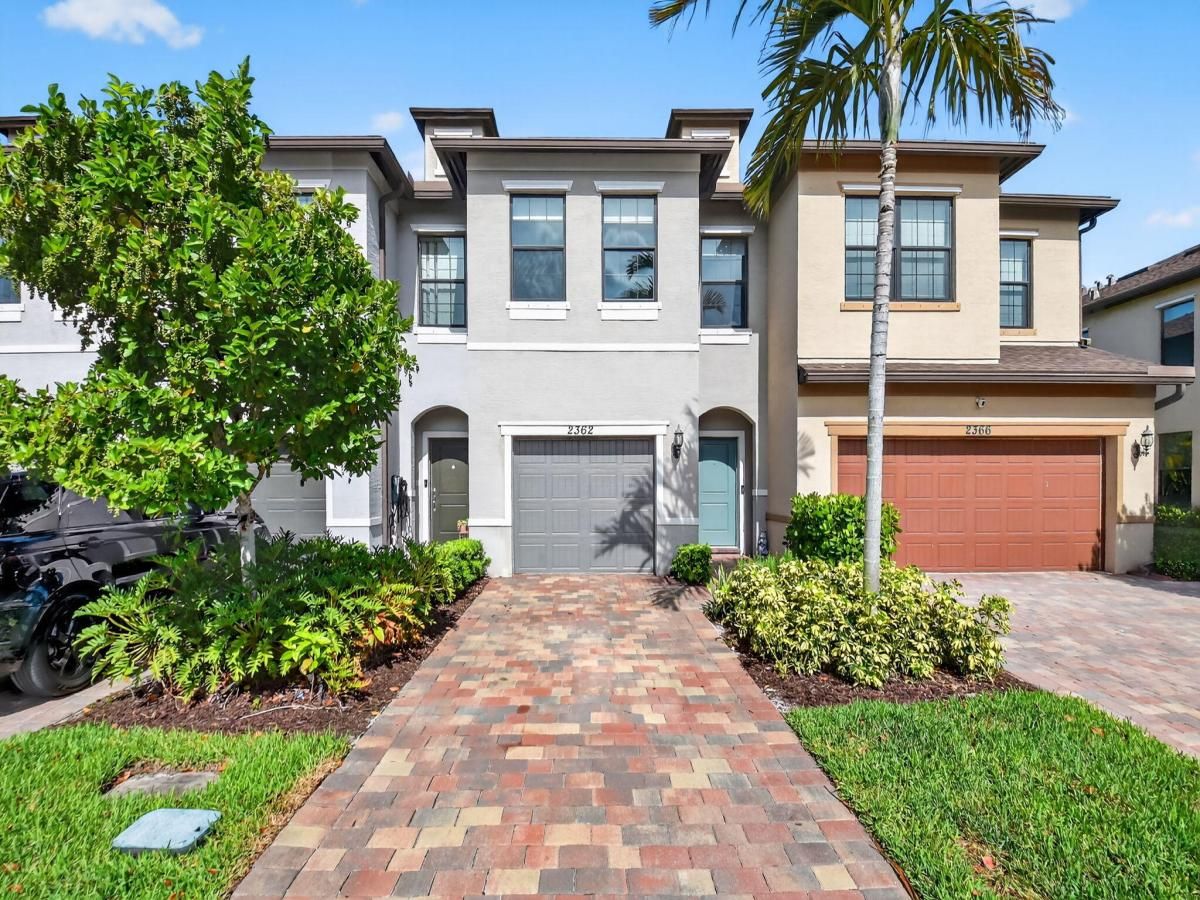 MLS #RX-11139569 image #0