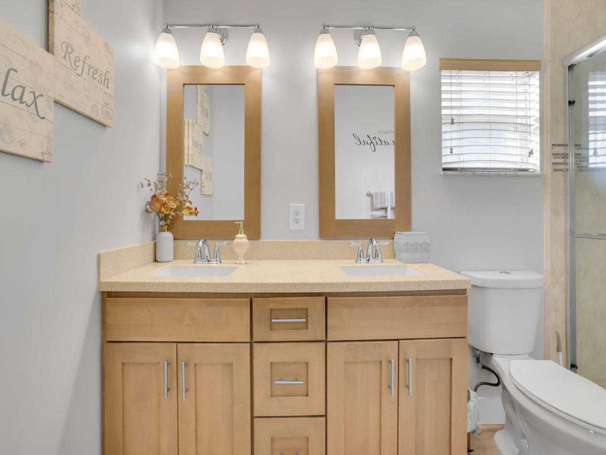 MLS #RX-11139635 image #0