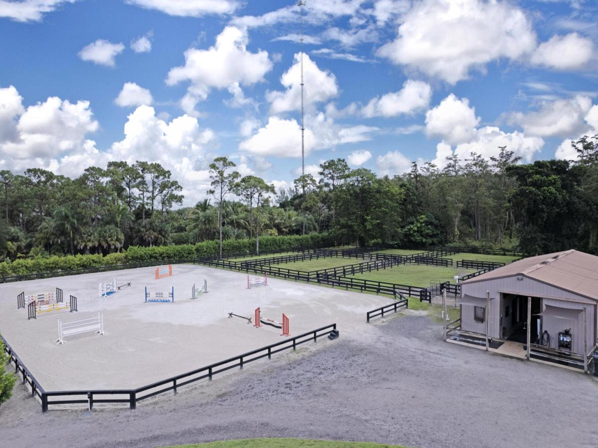 MLS #RX-11139692 image #0