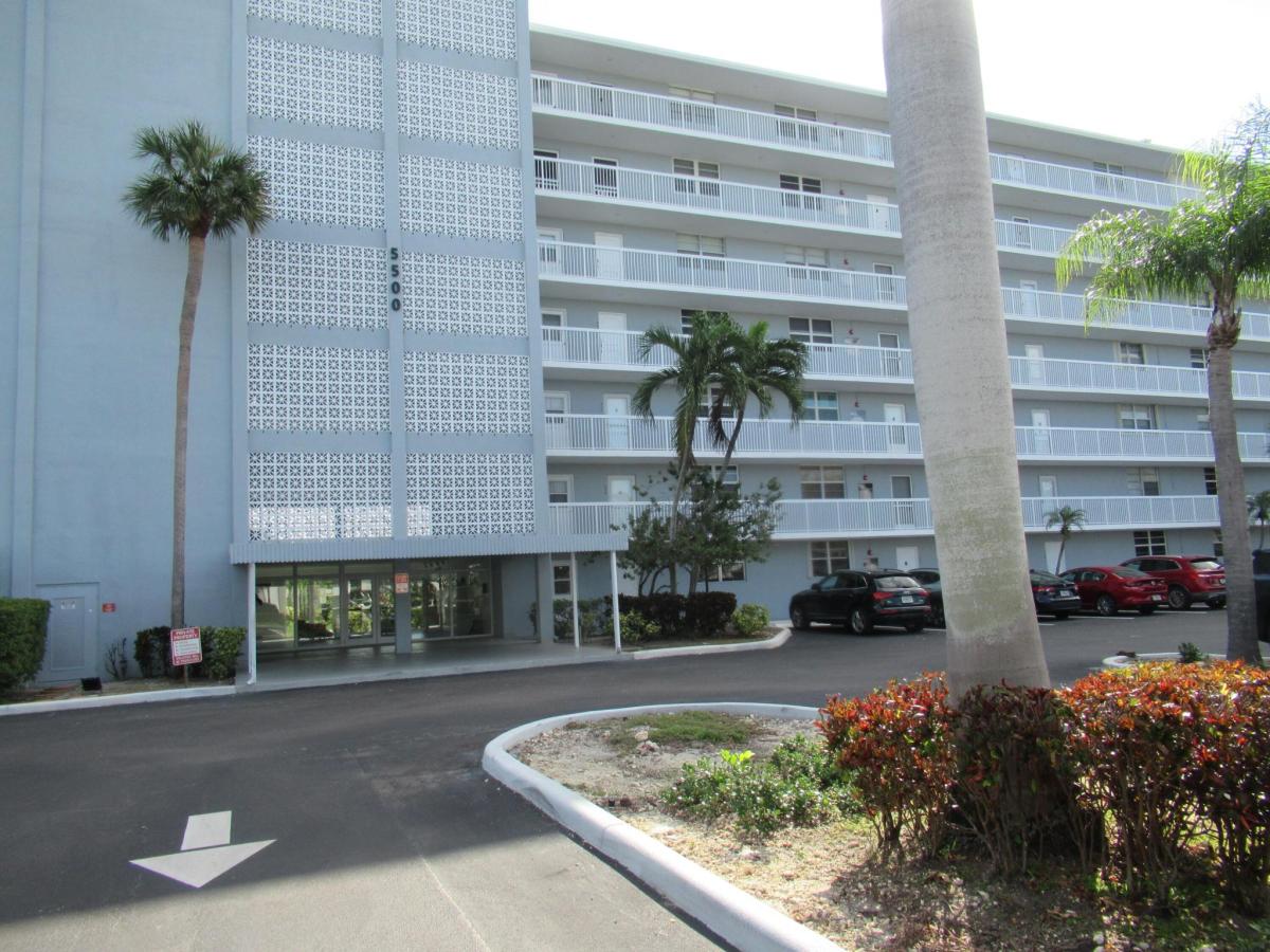 MLS #RX-11101098 image #0