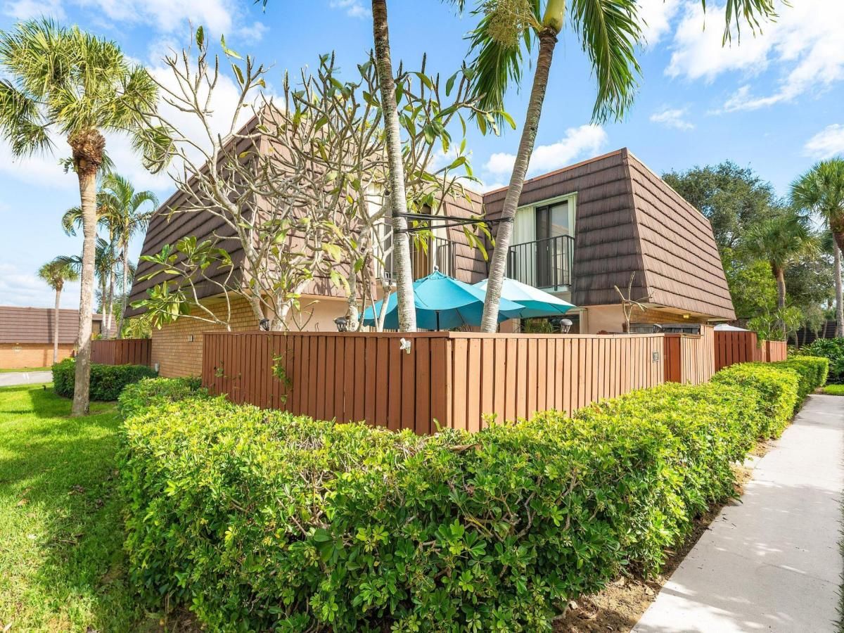 MLS #RX-11139903 image #0