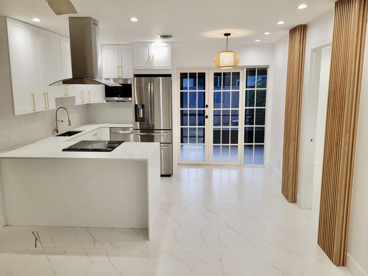 MLS #RX-11139986 image #0