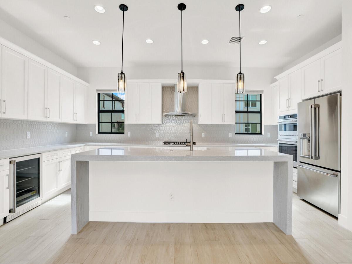 MLS #RX-11140014 image #0