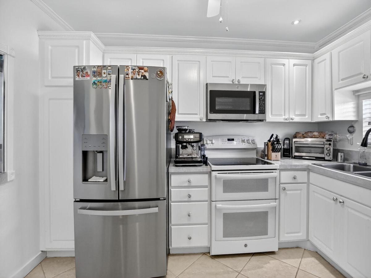 MLS #RX-11140119 image #0