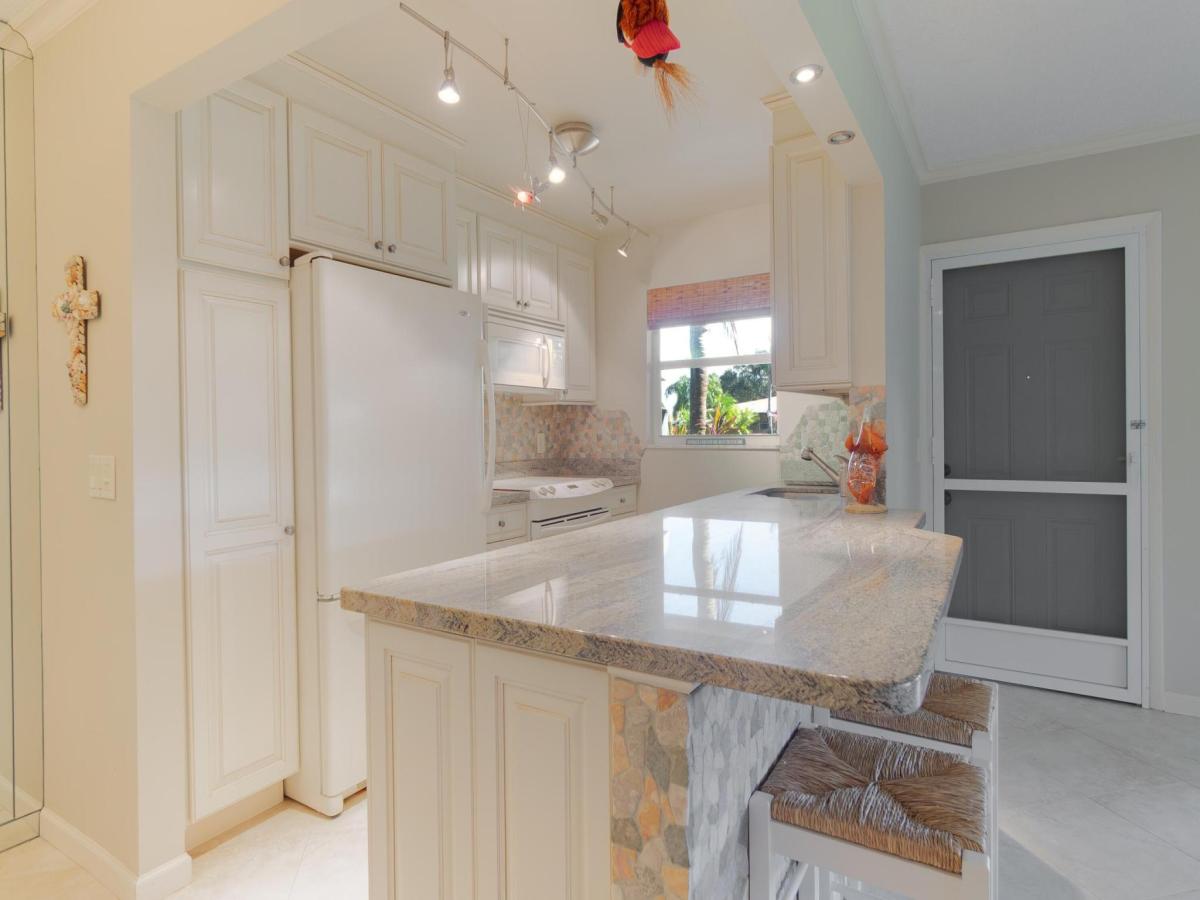 MLS #RX-11140439 image #0