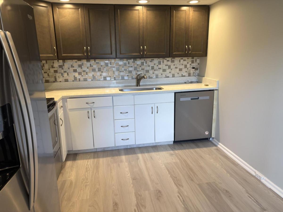 MLS #RX-11140563 image #0