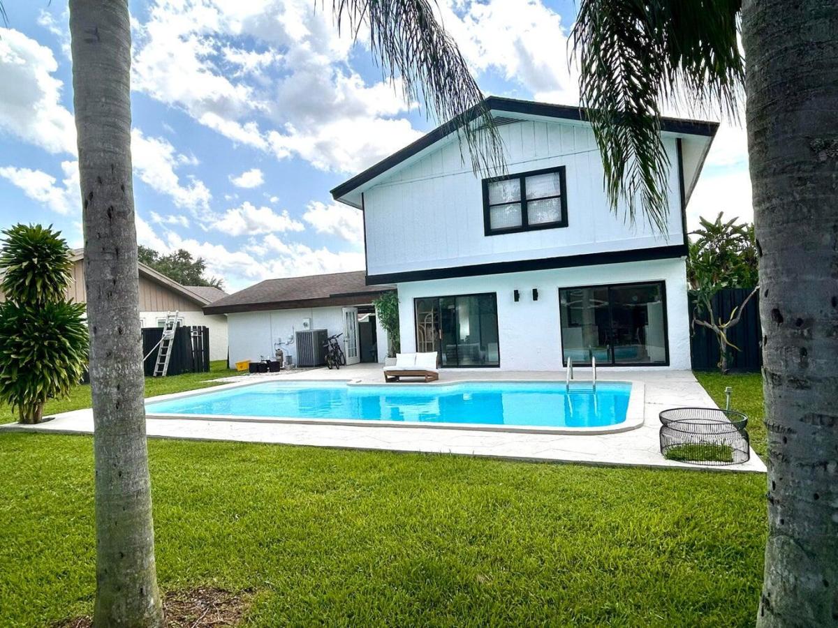 MLS #RX-11140680 image #0