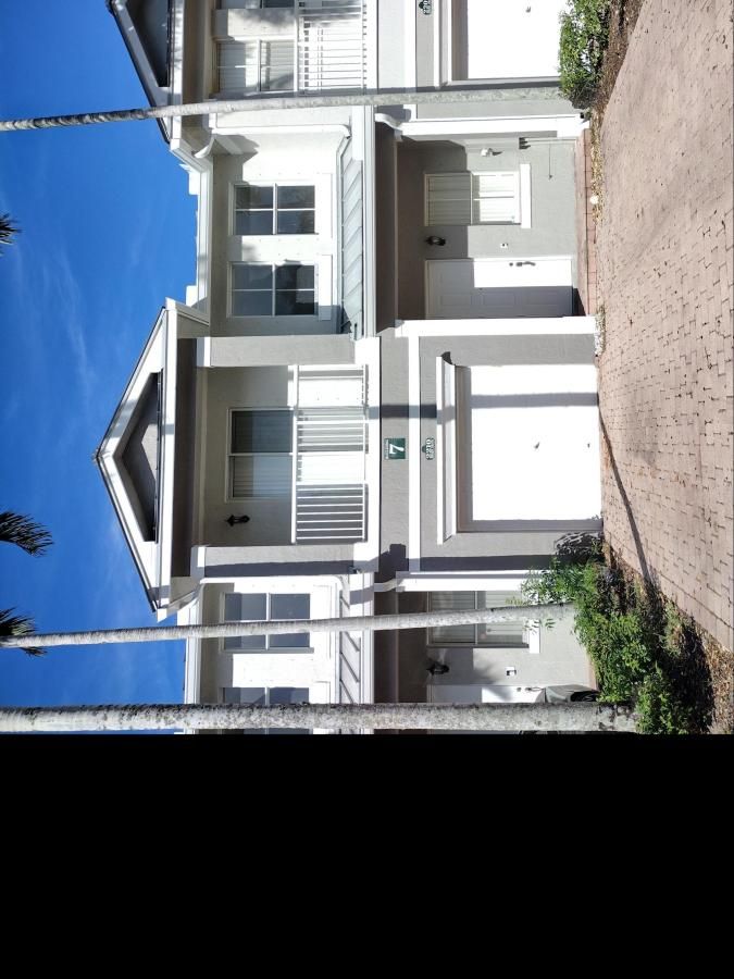 MLS #RX-11140761 image #0