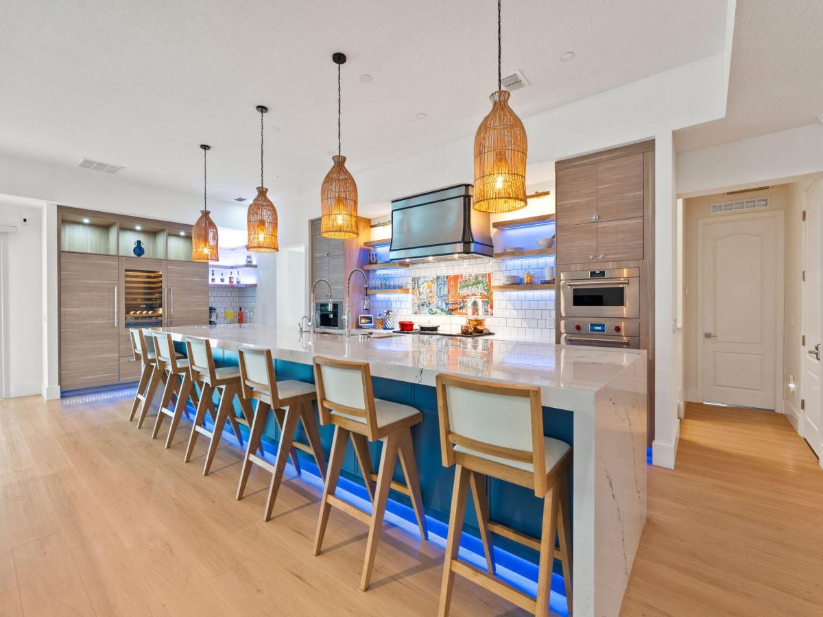 MLS #RX-11140963 image #0