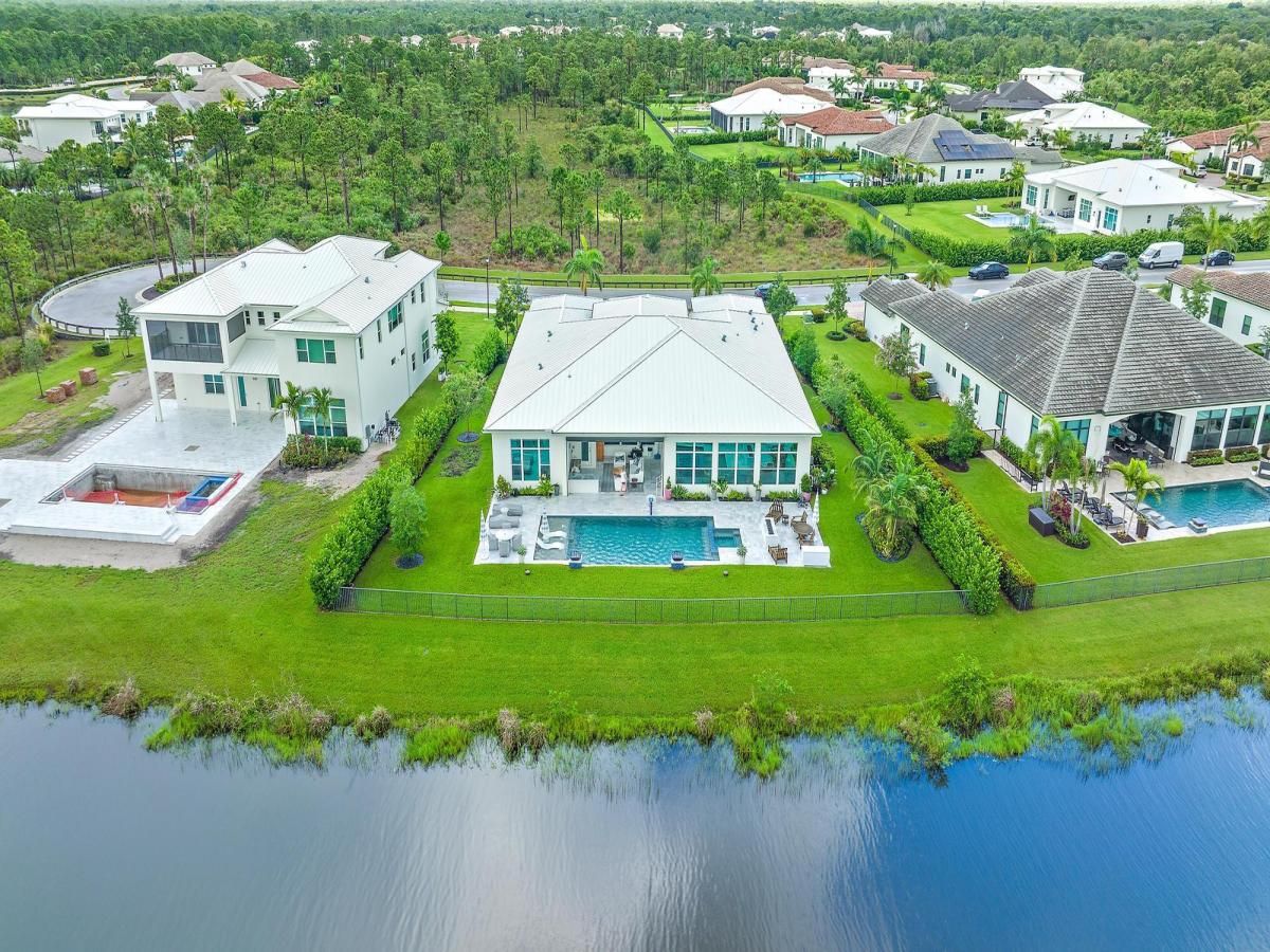 MLS #RX-11140994 image #0