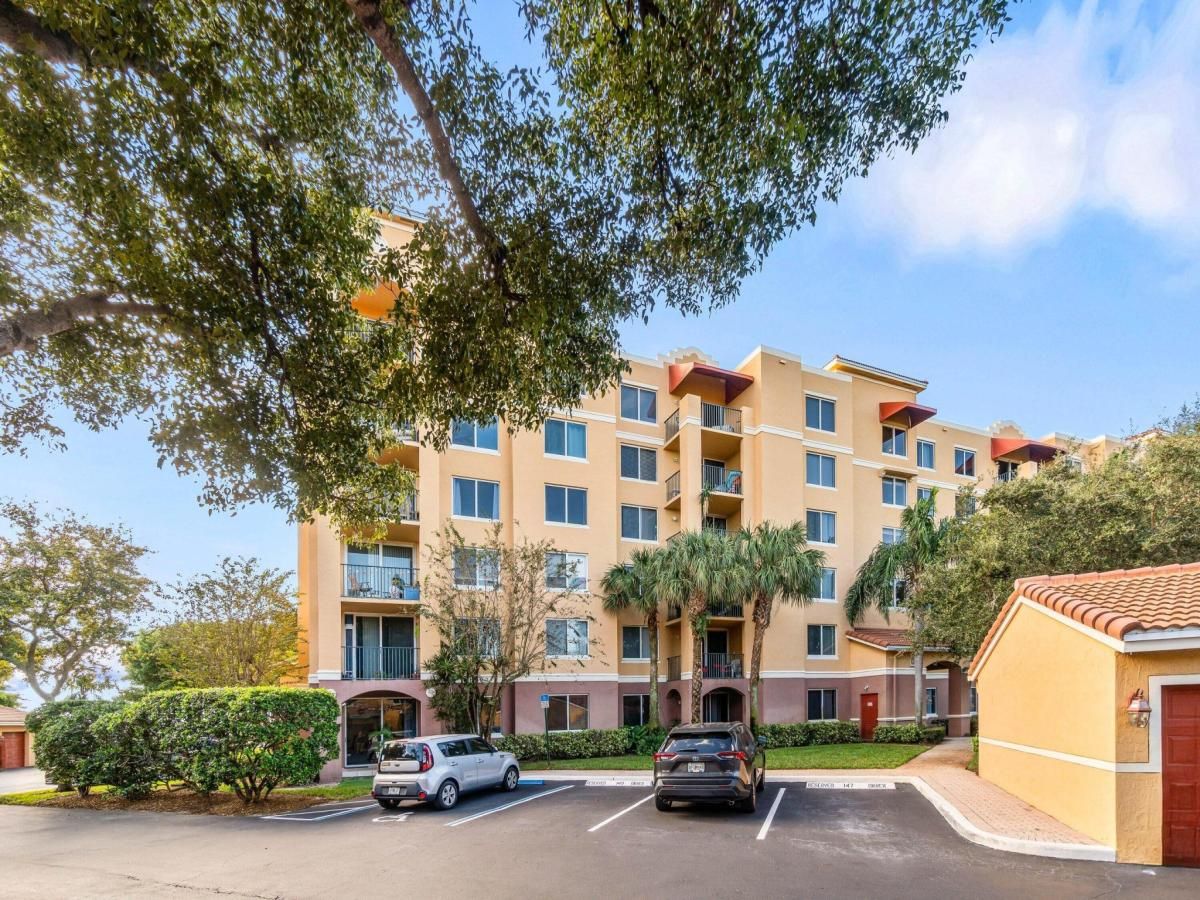 MLS #RX-11141220 image #0