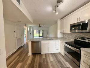 MLS #RX-11141357 image #0