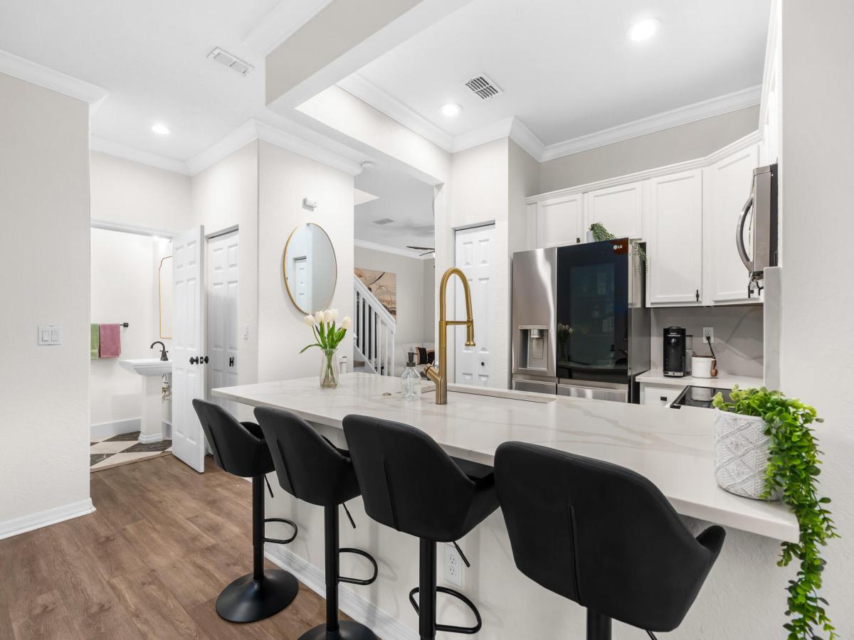 MLS #RX-11141498 image #0