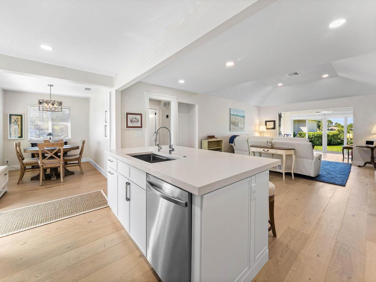 MLS #RX-11141812 image #0