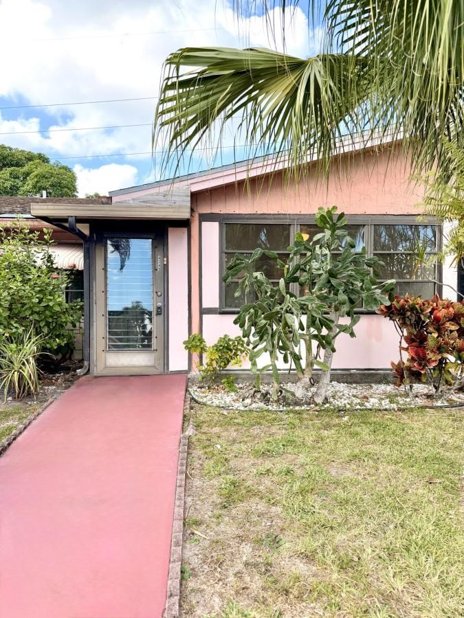 MLS #RX-11142186 image #0