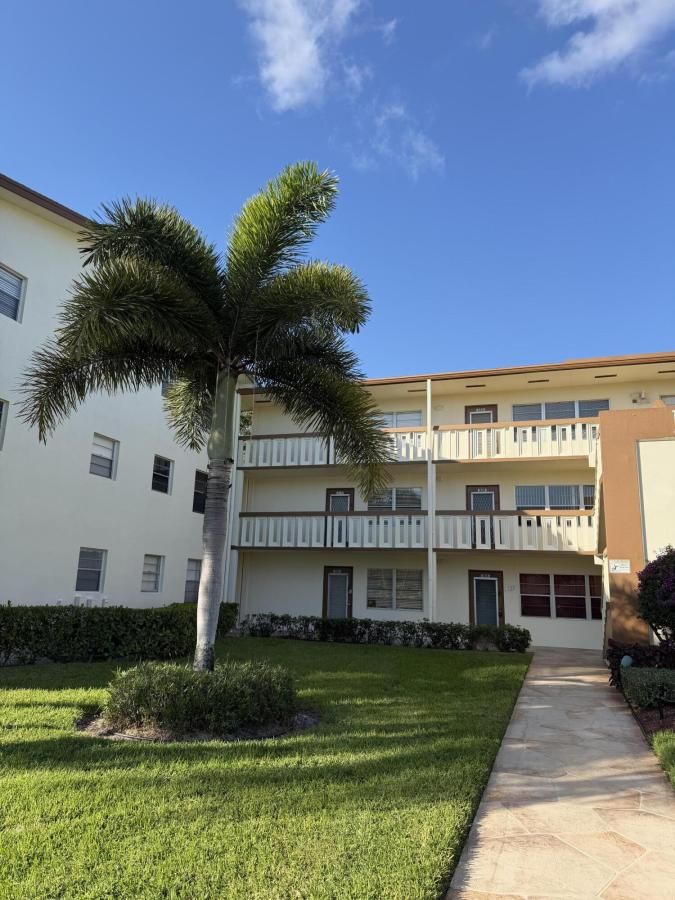 MLS #RX-11142437 image #0